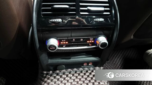 BMW 5 Series (G30) id 4401063 из Кореи 10