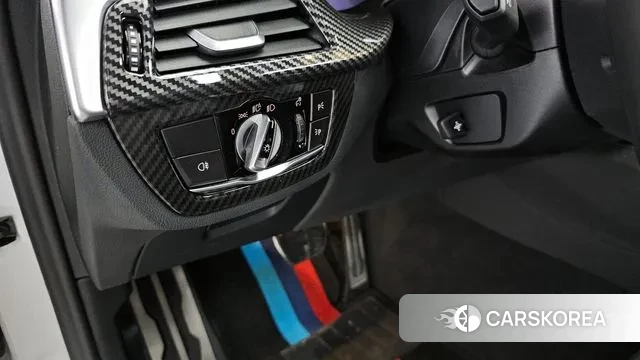 BMW 5 Series (G30) id 3388927 из Кореи 10