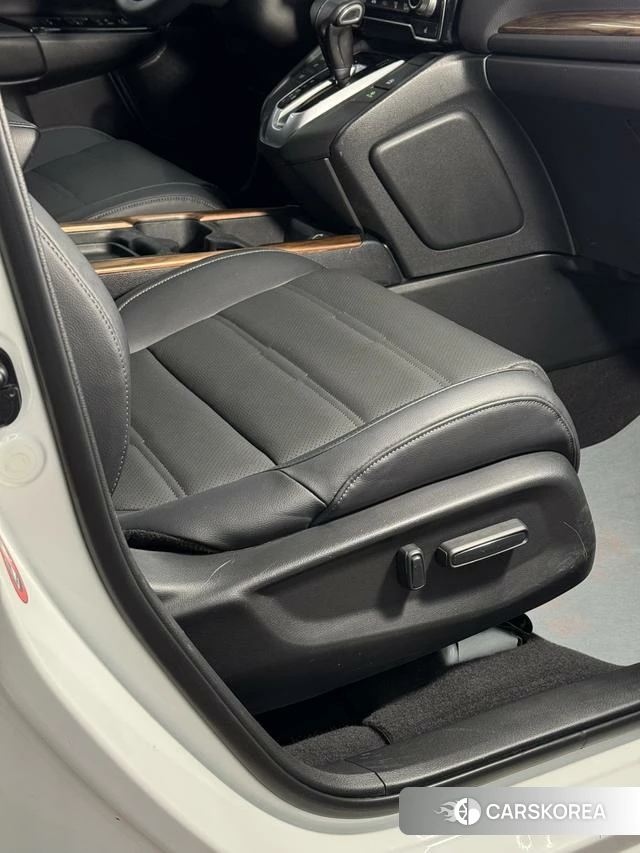 Honda CR-V id 4236585 из Китая 10