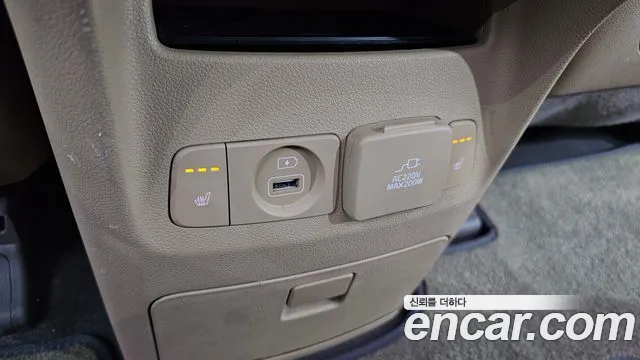 Kia The New Carnival id 2802965 из Кореи 10