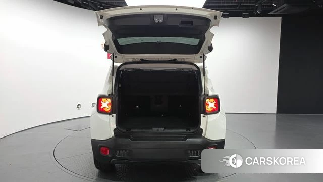 Jeep Renegade id 4730783 из Кореи 10