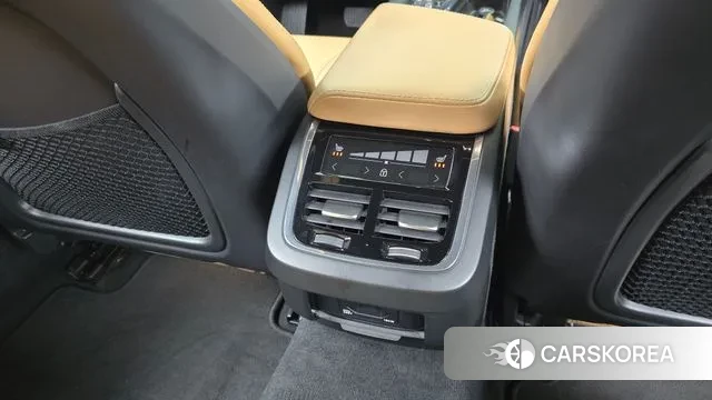 Volvo V60 Cross-Country 2nd Generation id 3479973 из Кореи 10