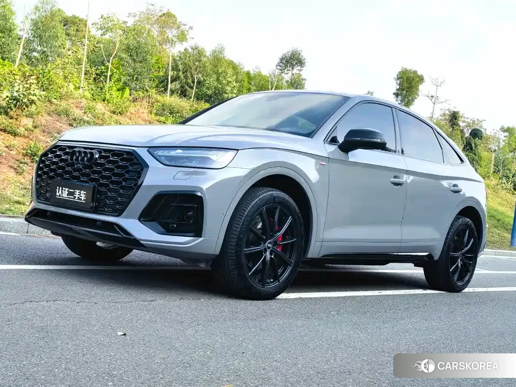 Audi Q5L id 4539080 из Китая 10