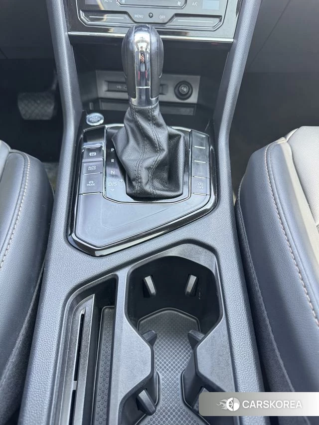 Volkswagen Tuyue id 4254082 из Китая 10