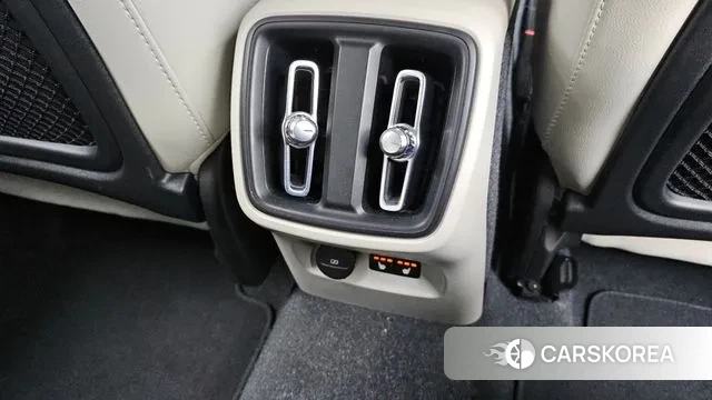 Volvo XC40 id 3322446 из Кореи 10