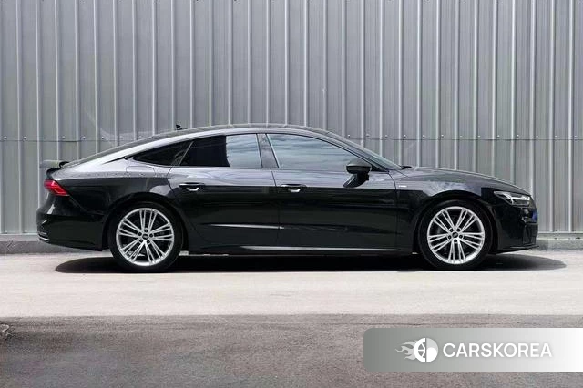 Audi A7 id 4440712 из Китая 10