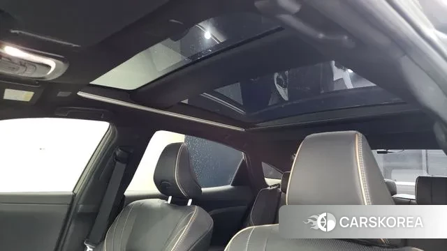 Toyota Crown Crossover id 3679718 из Кореи 10