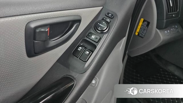 Hyundai The New Grand Starex id 4224799 из Кореи 10