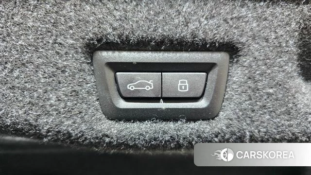 BMW 5 Series (G60) id 4329383 из Кореи 10