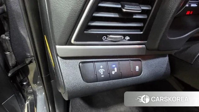 Hyundai Avante AD id 3396922 из Кореи 10