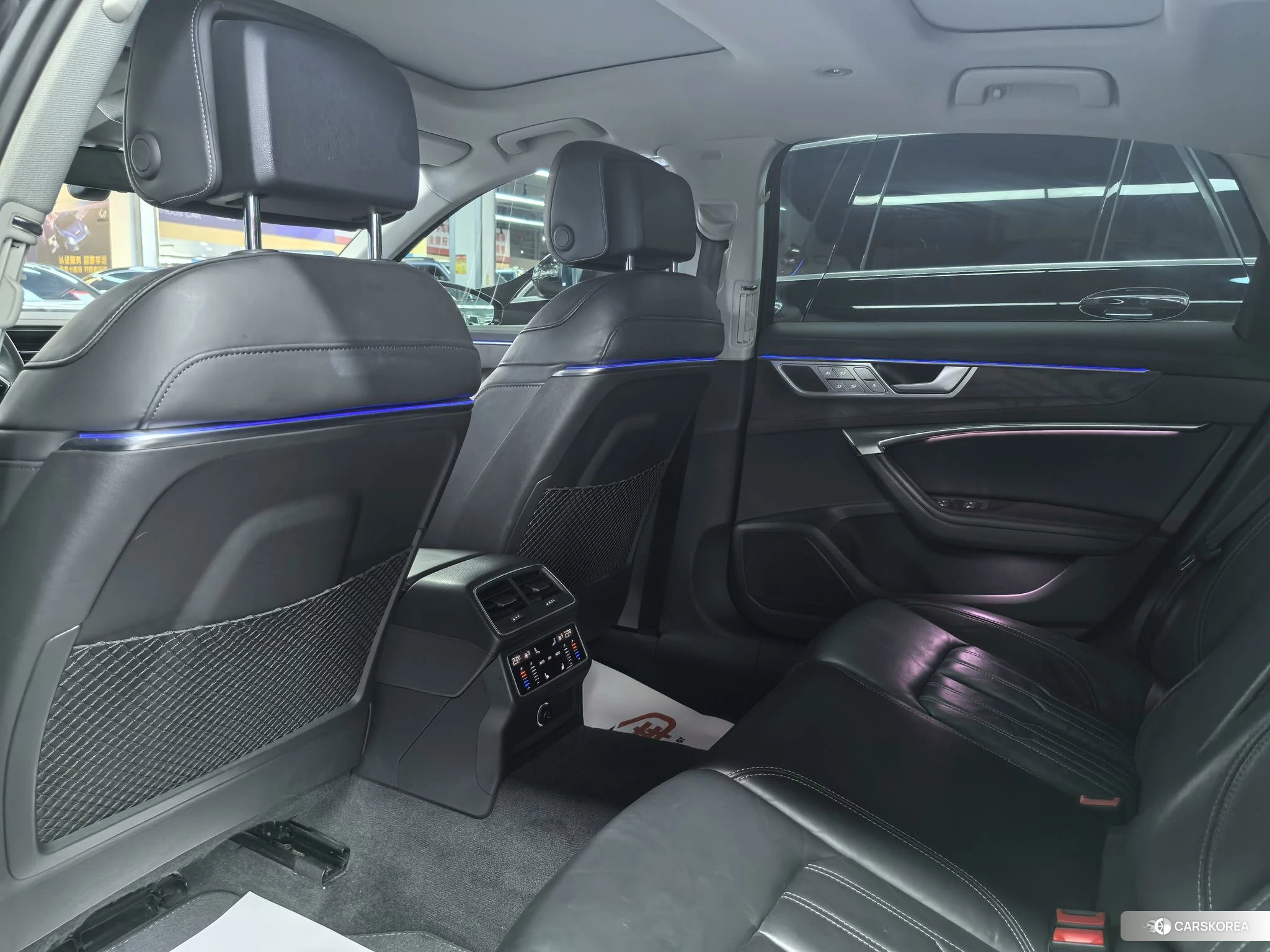 Audi A6L id 4405859 из Китая 10