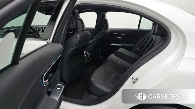 Mercedes-Benz C-Class W206 id 3585443 из Кореи 10