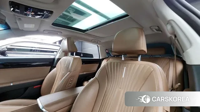 Hyundai Grandeur (GN7) id 3610356 из Кореи 10