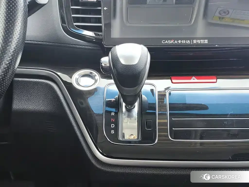 Honda Odyssey id 4601866 из Китая 10