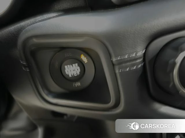 Jeep Wrangler (JL) id 4649546 из Кореи 10