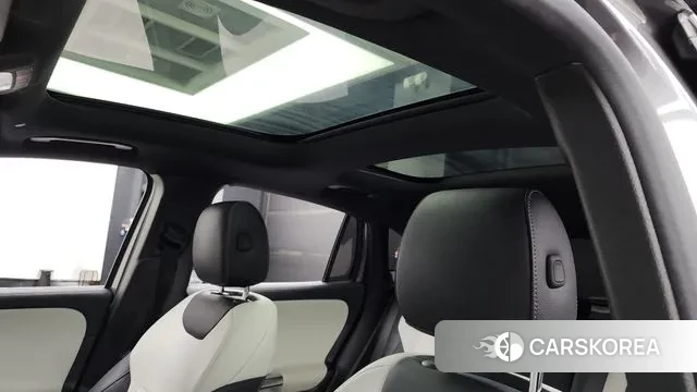 Mercedes-Benz GLA - Class H247 id 2960751 из Кореи 10