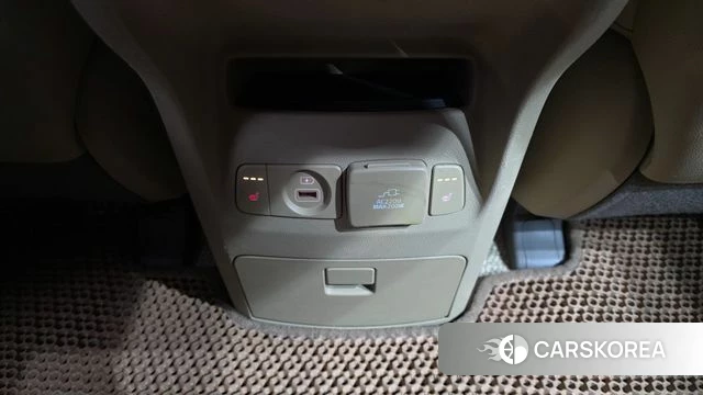 Kia All New Carnival id 3886614 из Кореи 10