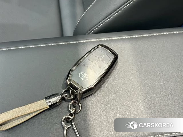 Toyota Camry id 4263674 из Китая 10