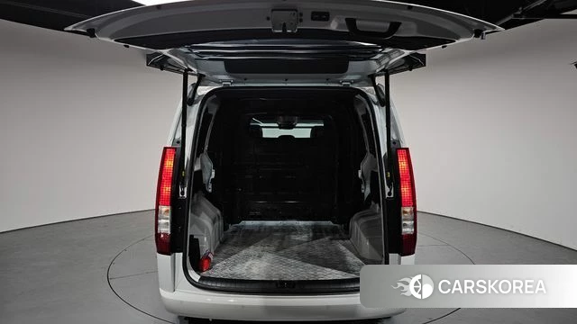 Hyundai Staria id 4177540 из Кореи 10