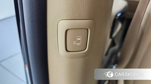 Kia The New Carnival id 4633214 из Кореи 10