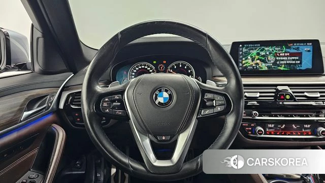 BMW 5 Series (G30) id 4531046 из Кореи 10