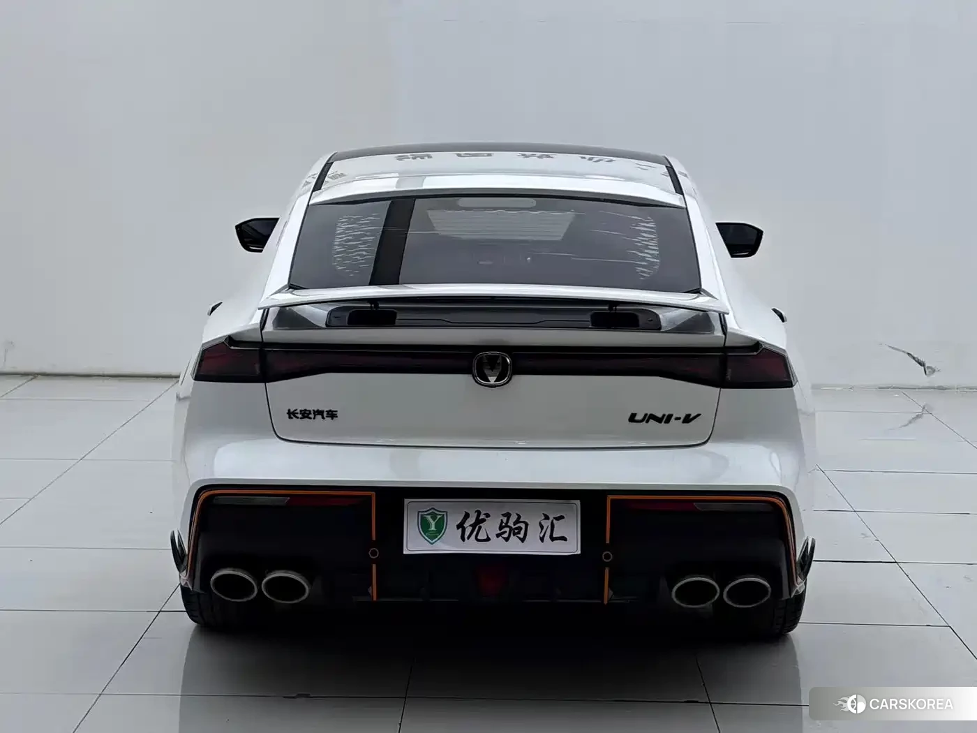 Chang'an Changan UNI-V id 4570435 из Китая 10