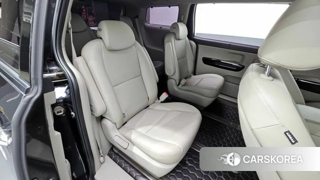 Kia The New Carnival id 4465576 из Кореи 10