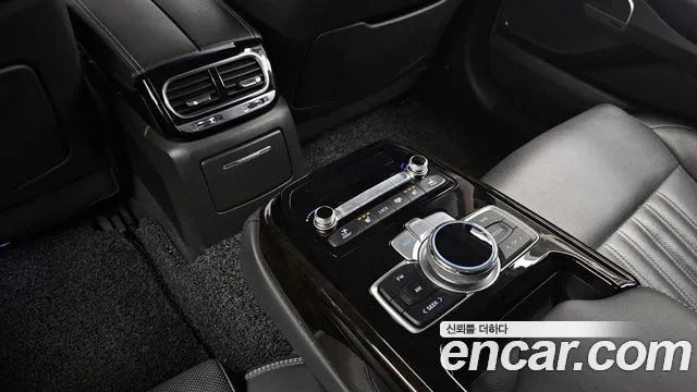 Genesis G90 id 2624686 из Кореи 10