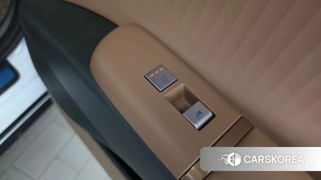 Hyundai Grandeur Hybrid (GN7) id 4892570 из Кореи 10