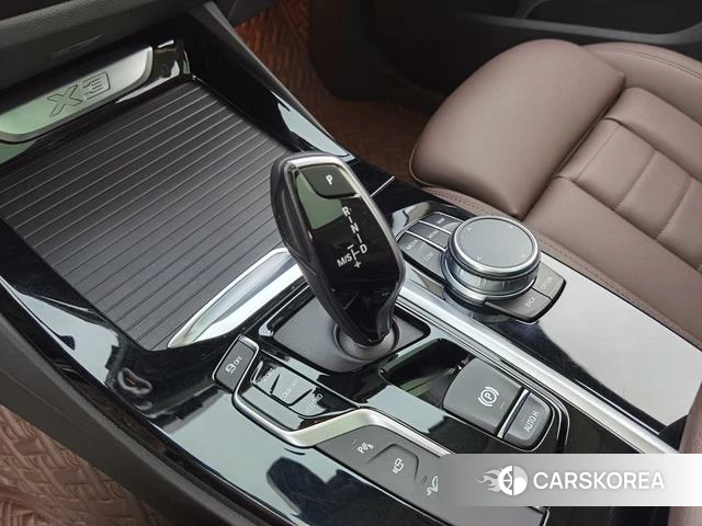 BMW X3 id 4297936 из Китая 10