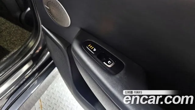 Kia Stinger id 2803442 из Кореи 10