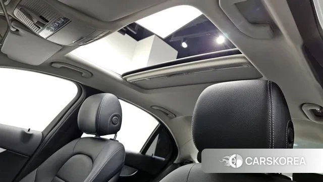 Mercedes-Benz C-Class W205 id 3583582 из Кореи 10