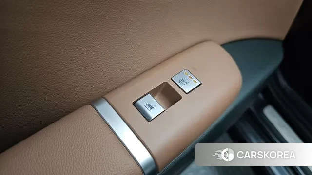 Hyundai Grandeur (GN7) id 3410336 из Кореи 10