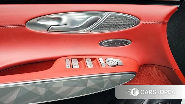 Genesis GV70 id 3903608 из Кореи 10