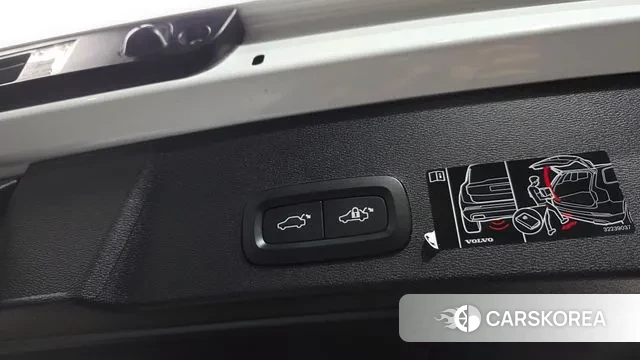 Volvo XC40 id 3343892 из Кореи 10