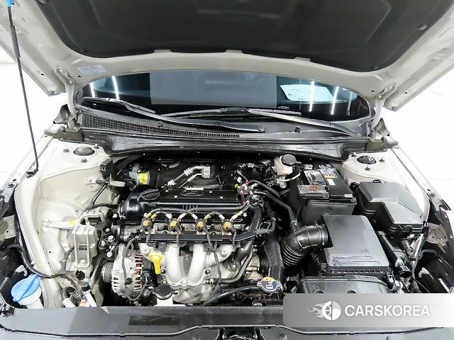 Hyundai Avante (CN7) id 3843078 из Кореи 10