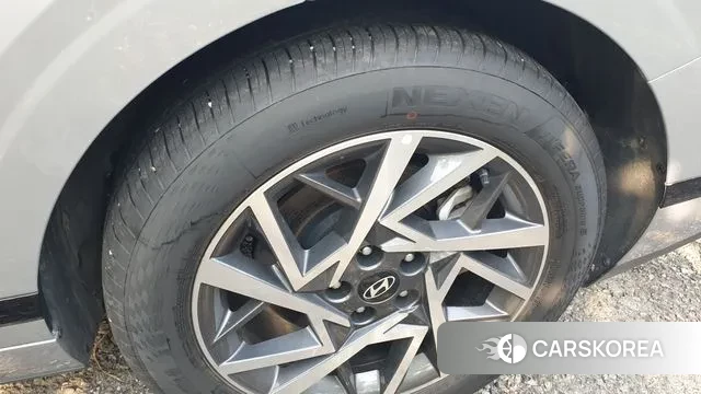 Hyundai Grandeur (GN7) id 3739905 из Кореи 10