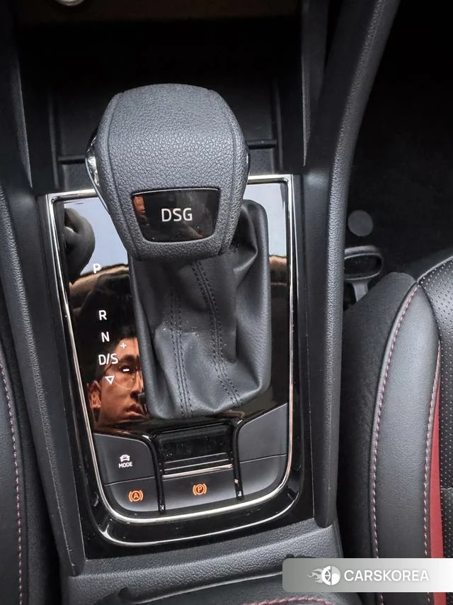 Skoda Krok id 4374438 из Китая 10