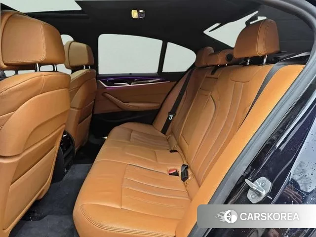 BMW 5 Series (G30) id 3733267 из Кореи 10