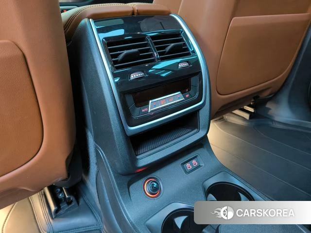 BMW X7 id 4264047 из Китая 10