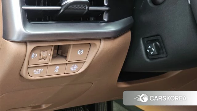 Hyundai Grandeur Hybrid (GN7) id 4400459 из Кореи 10