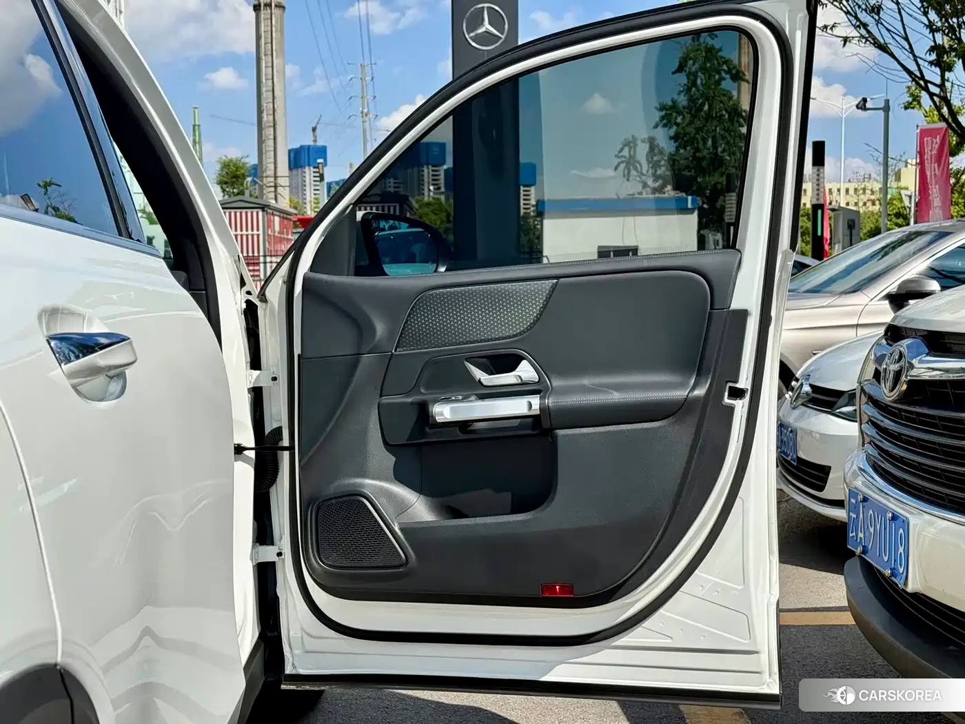 Mercedes-Benz GLB id 4589441 из Китая 10