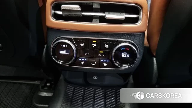 Genesis GV70 id 3036634 из Кореи 10