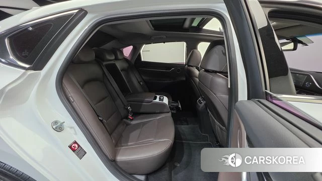 Hyundai Grandeur IG id 3853549 из Кореи 10