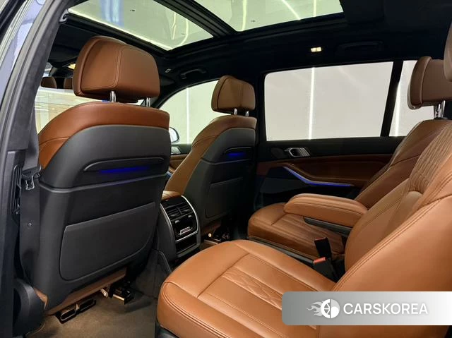 BMW X7 id 4265596 из Китая 10