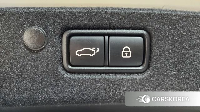 Hyundai The New Grandeur IG Hybrid id 3839551 из Кореи 10