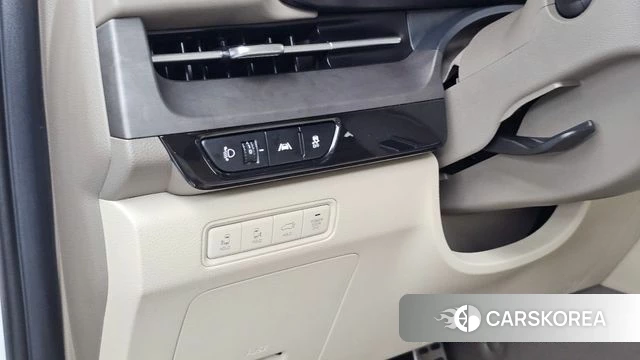 Kia Carnival 4th generation id 4666946 из Кореи 10