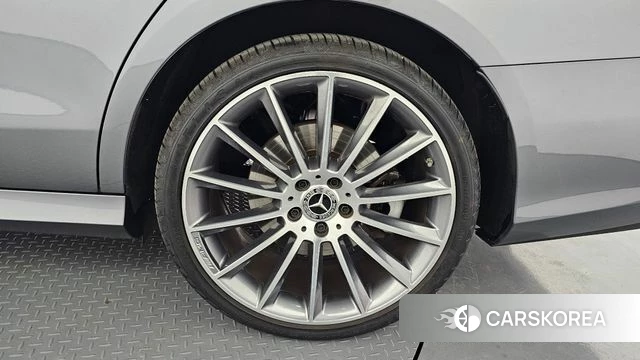 Mercedes-Benz E-Class W213 id 4396394 из Кореи 10