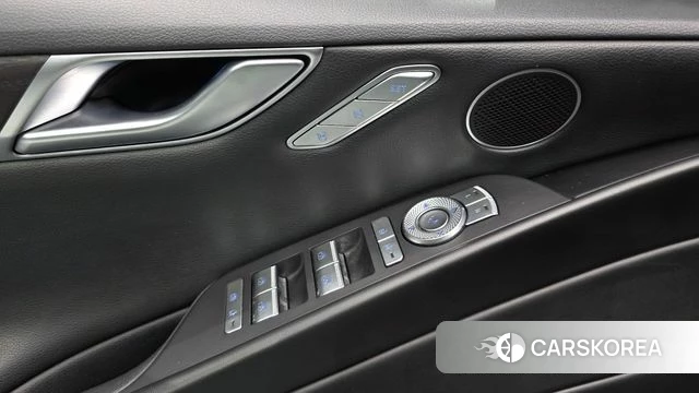 Genesis G80 (RG3) id 4609355 из Кореи 10