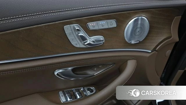 Mercedes-Benz E-Class W213 id 3893728 из Кореи 10